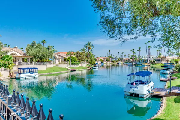 Scottsdale, AZ 85258,9989 E ISLAND Circle