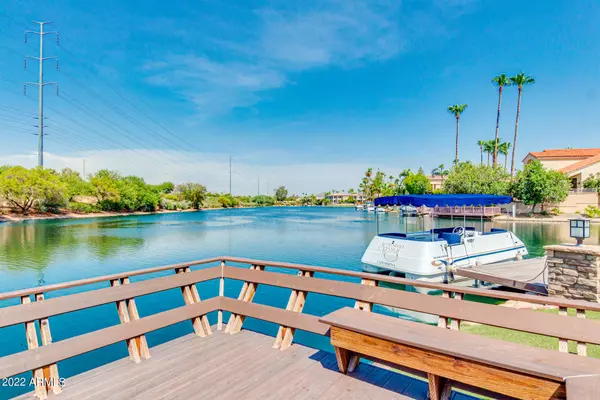 Scottsdale, AZ 85258,9989 E ISLAND Circle