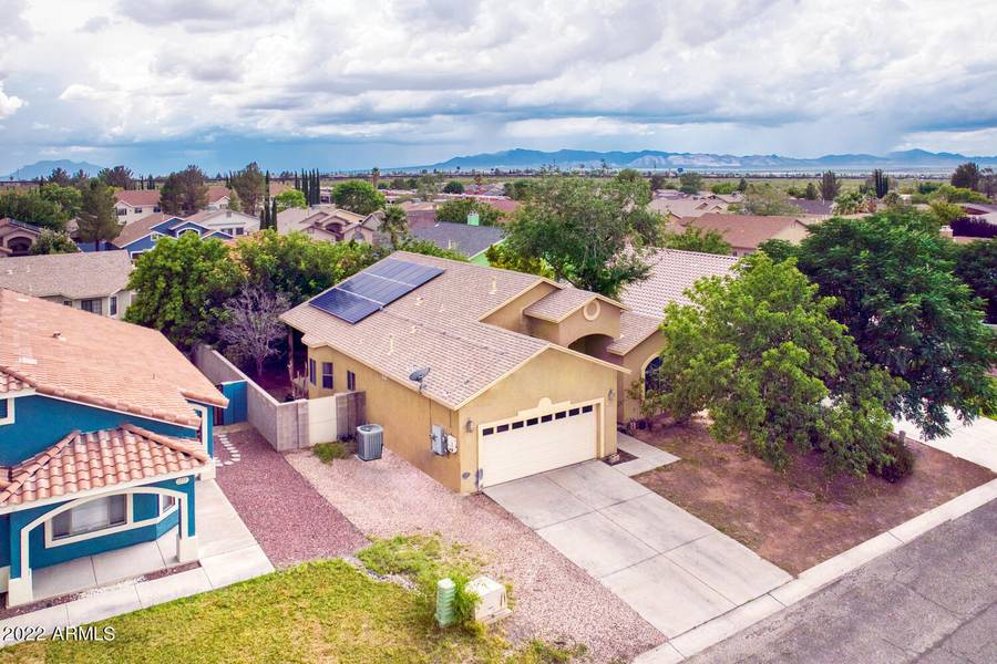 2713 E 8TH Street, Douglas, AZ 85607