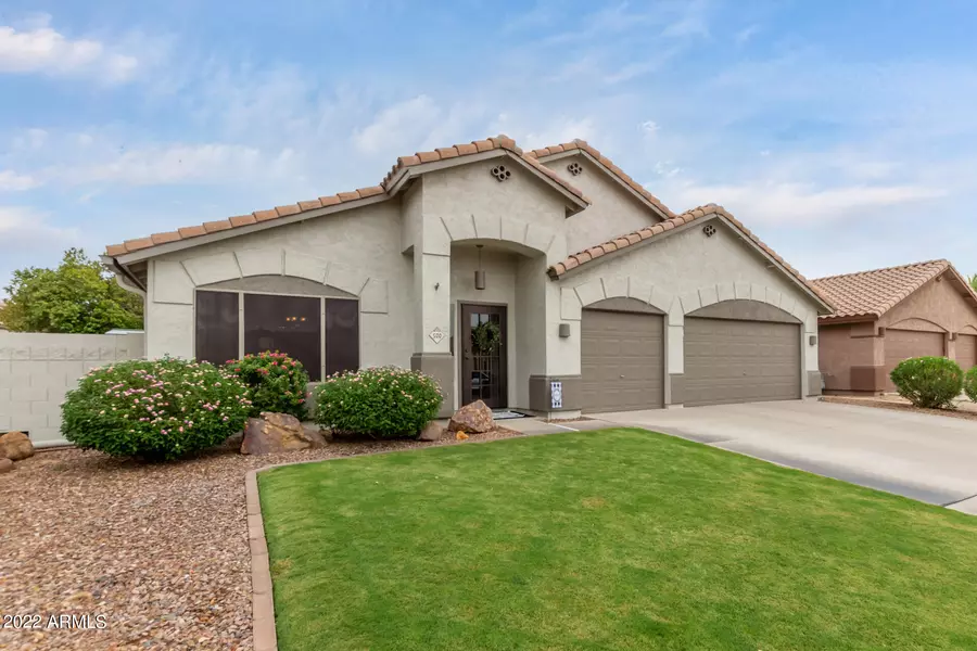 500 E APPALOOSA Road, Gilbert, AZ 85296