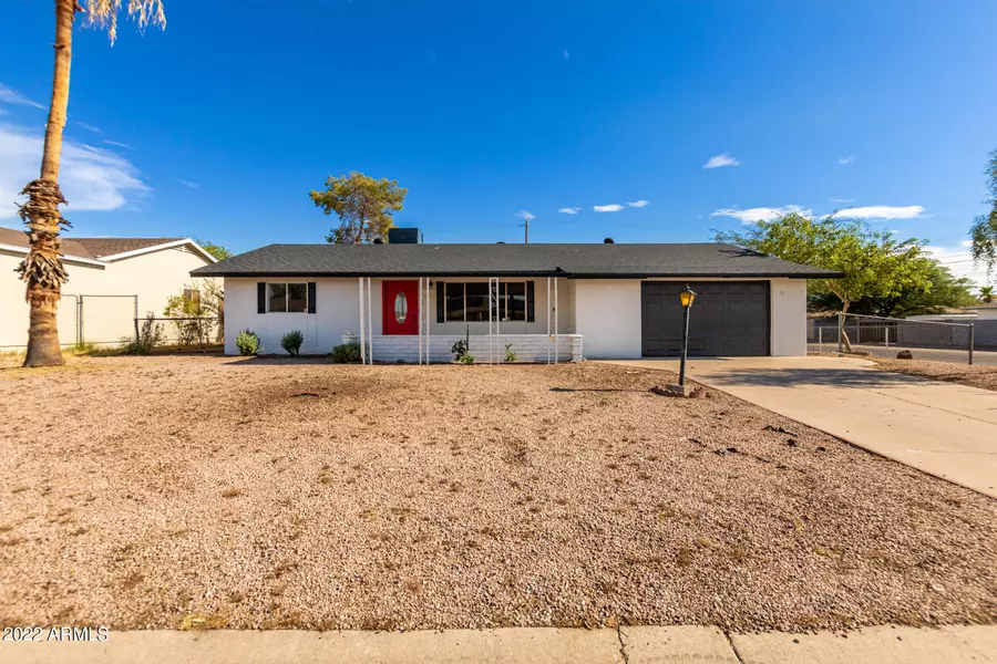 471 W 21ST Avenue, Apache Junction, AZ 85120