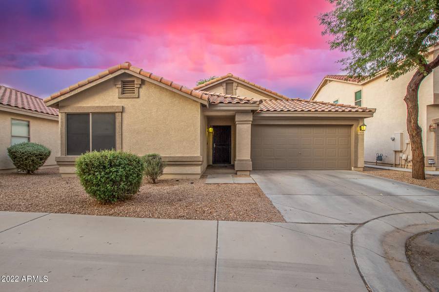 1404 S CROSSBOW Court, Chandler, AZ 85286