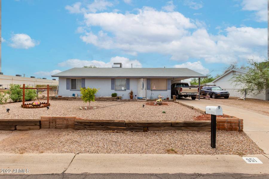 951 S MARA Drive, Apache Junction, AZ 85120