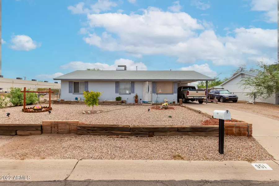 951 S MARA Drive, Apache Junction, AZ 85120