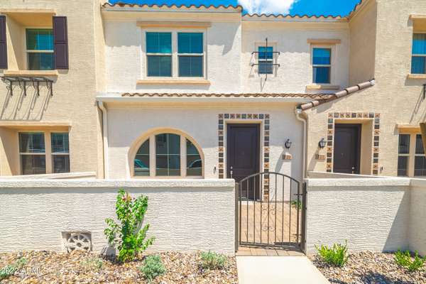 Chandler, AZ 85248,4077 S Sabrina Drive #120