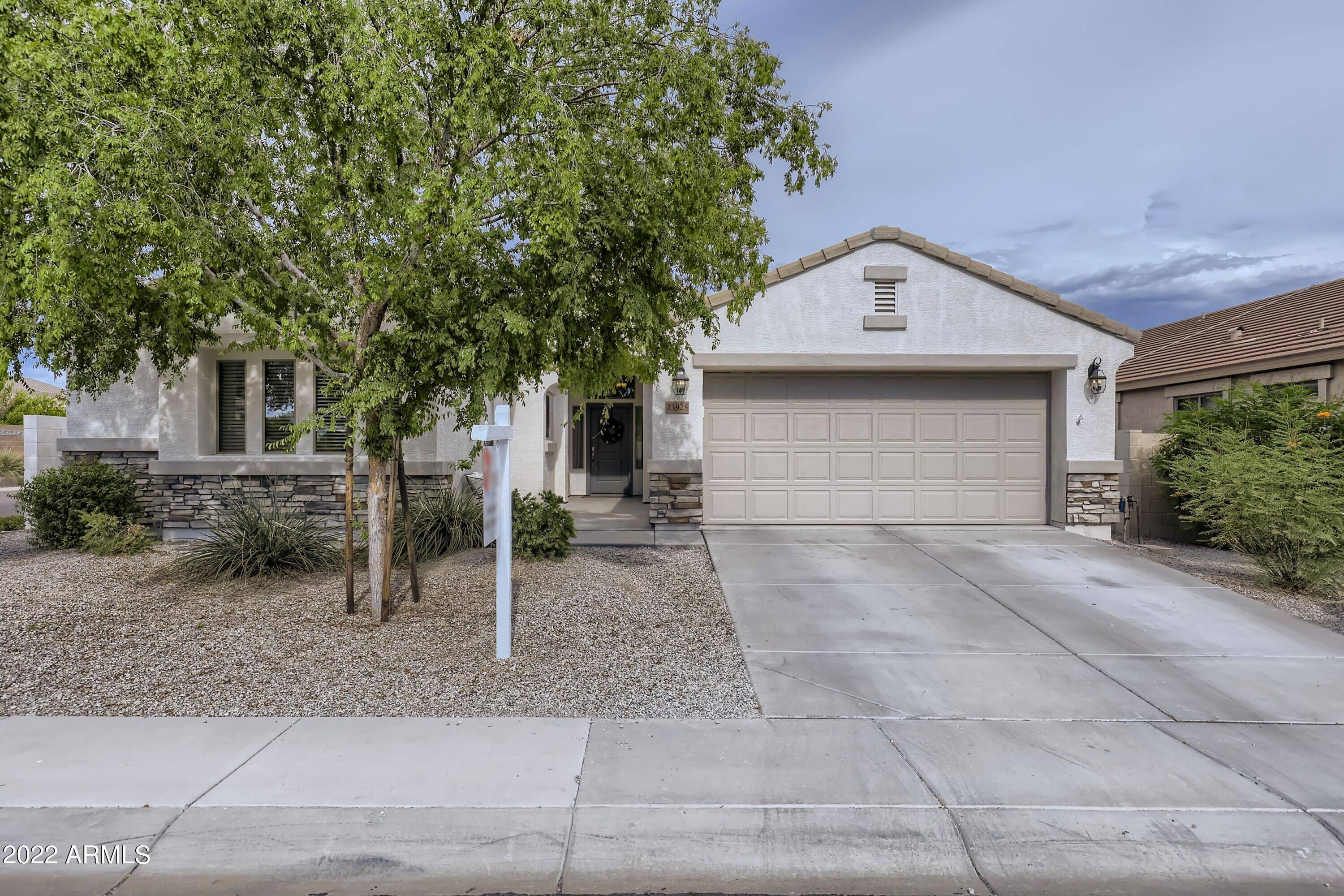 Phoenix, AZ 85024,23925 N 23RD Way