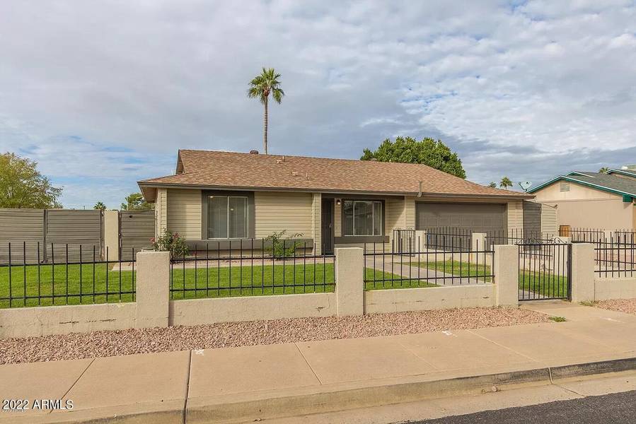 218 N 25TH Street, Mesa, AZ 85213