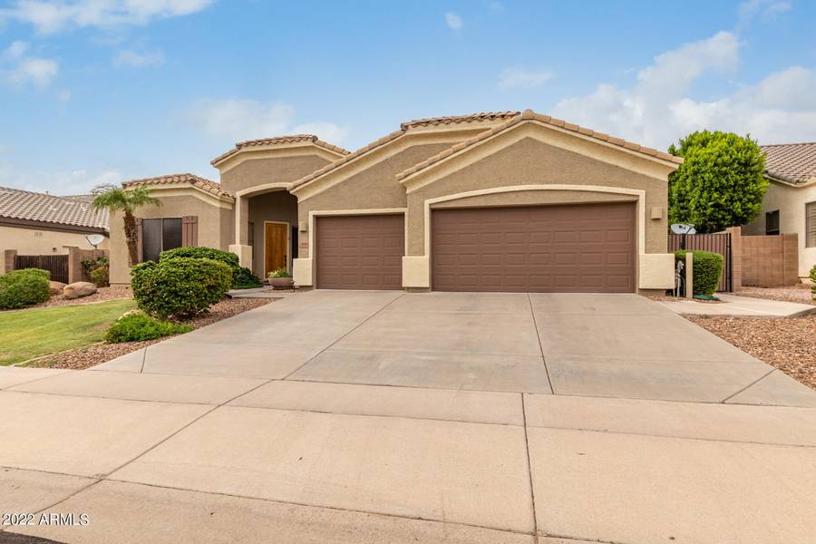 8656 E HALIFAX Street, Mesa, AZ 85207