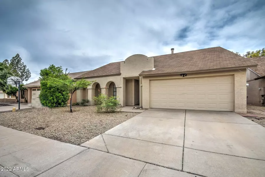 5206 N 102ND Avenue, Glendale, AZ 85307