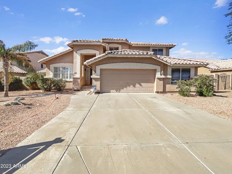 4316 E MILLBRAE Lane, Gilbert, AZ 85234