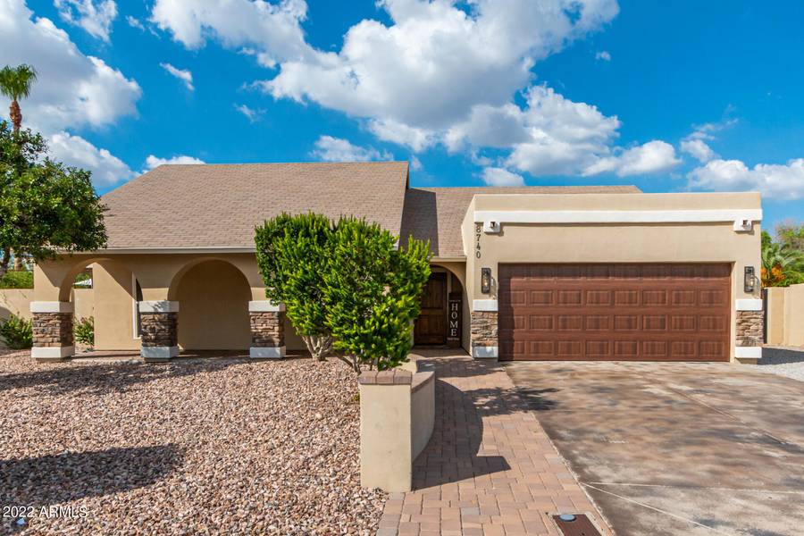 8740 W CAROL Avenue, Peoria, AZ 85345