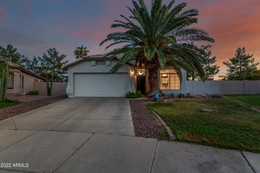 777 W BAYLOR Lane, Gilbert, AZ 85233