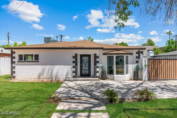 4041 N 40TH Place, Phoenix, AZ 85018