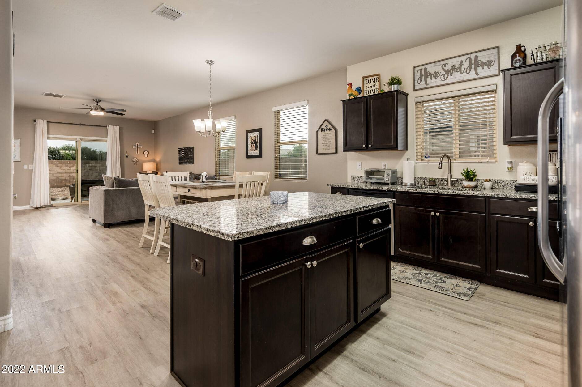 6853 S BLUE HILLS Drive, Buckeye, AZ 85326