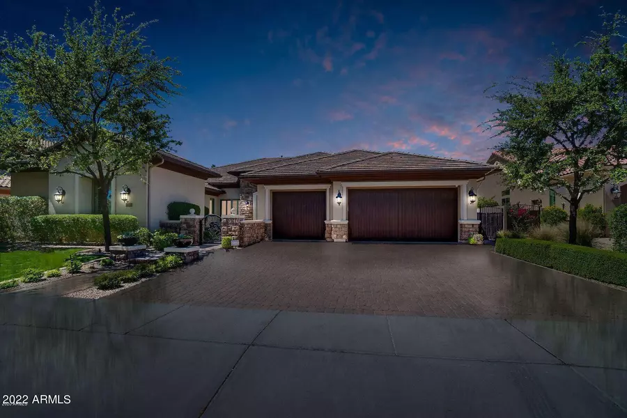 4150 S PACIFIC Drive, Chandler, AZ 85248