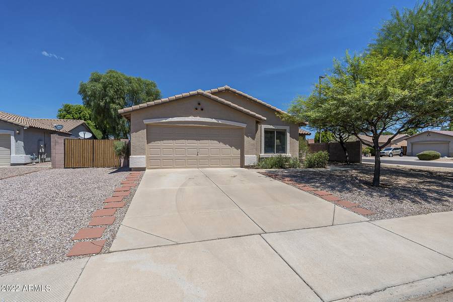 2440 E Toledo Court, Gilbert, AZ 85295