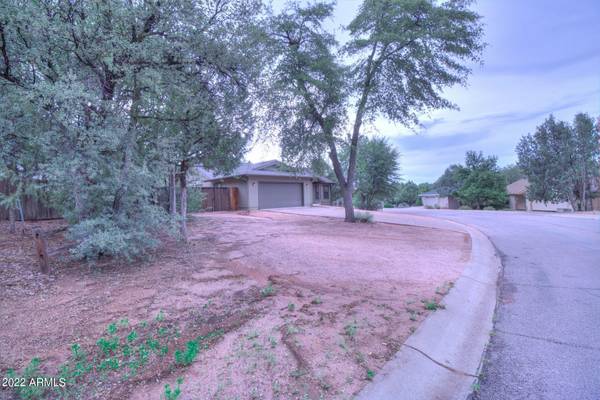 Payson, AZ 85541,906 W Wagon Trail