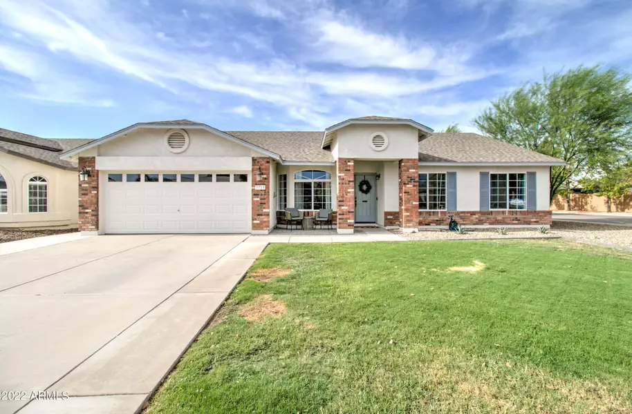 3718 E SANDWICK Drive, San Tan Valley, AZ 85140