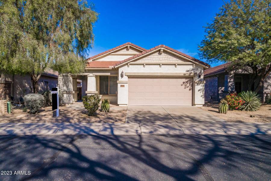 750 W TWIN PEAKS Parkway, San Tan Valley, AZ 85143