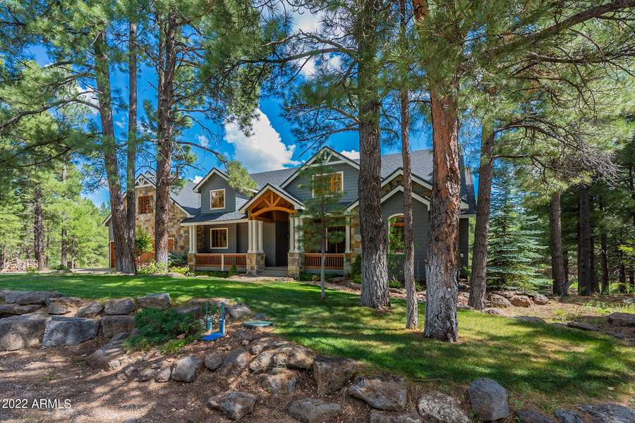 1440 PUMPHOUSE Circle, Flagstaff, AZ 86005