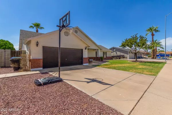 Mesa, AZ 85205,1730 N SEA PINES Street