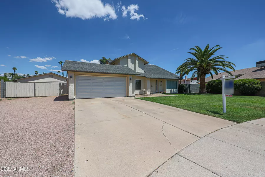 3366 W KINGS Avenue, Phoenix, AZ 85053