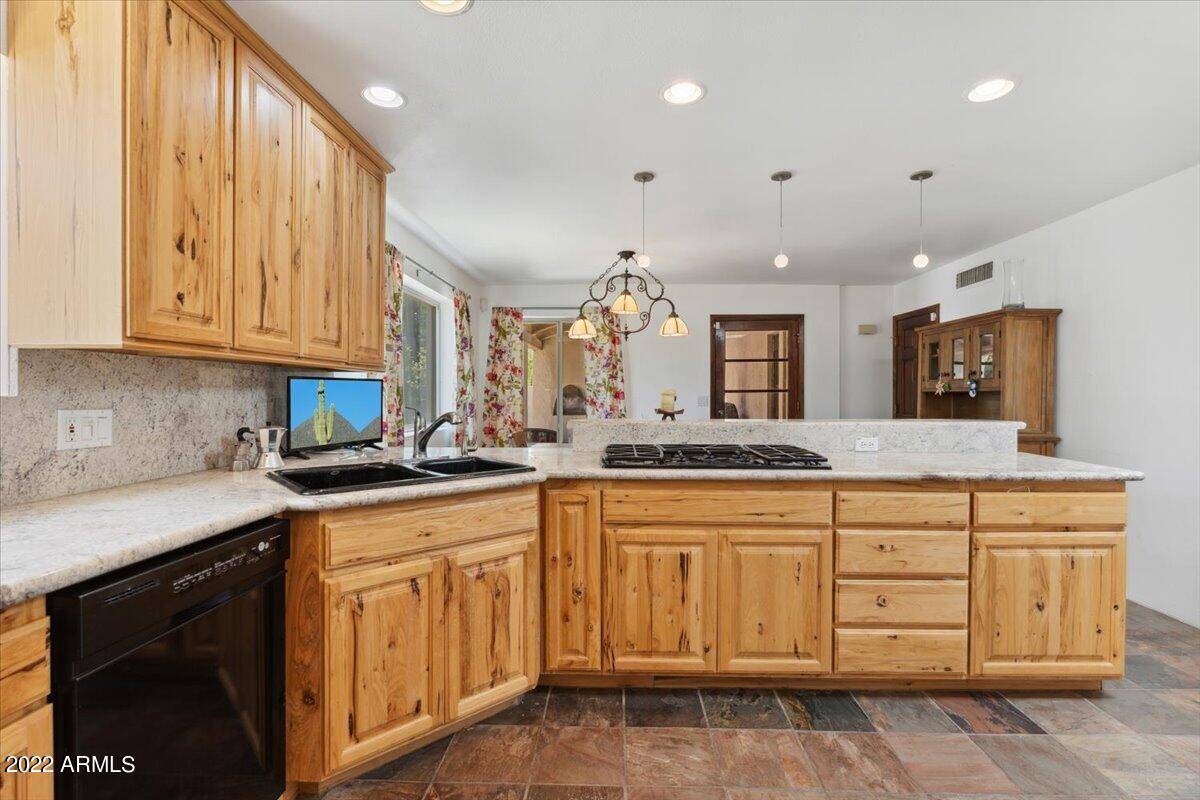 Phoenix, AZ 85020,1712 E GRISWOLD Road