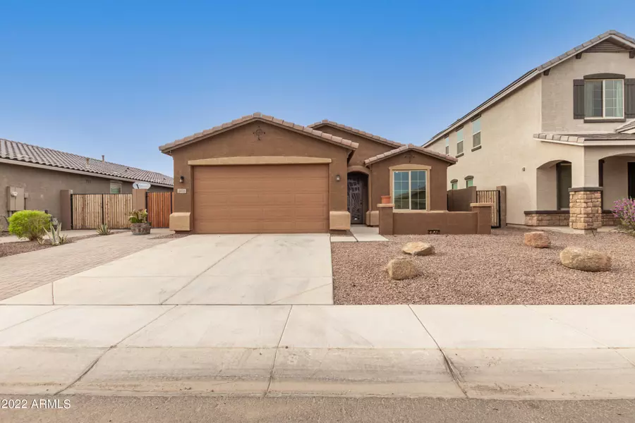 2072 W KENTON Way, Queen Creek, AZ 85144