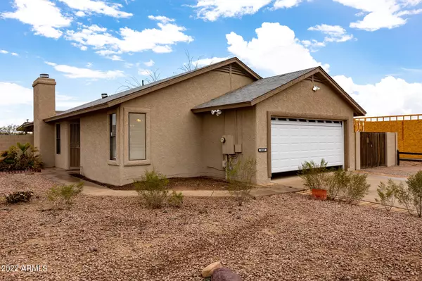 8448 W TERESITA Drive, Arizona City, AZ 85123