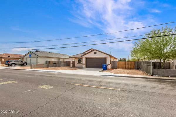 Avondale, AZ 85323,604 S 4TH Street