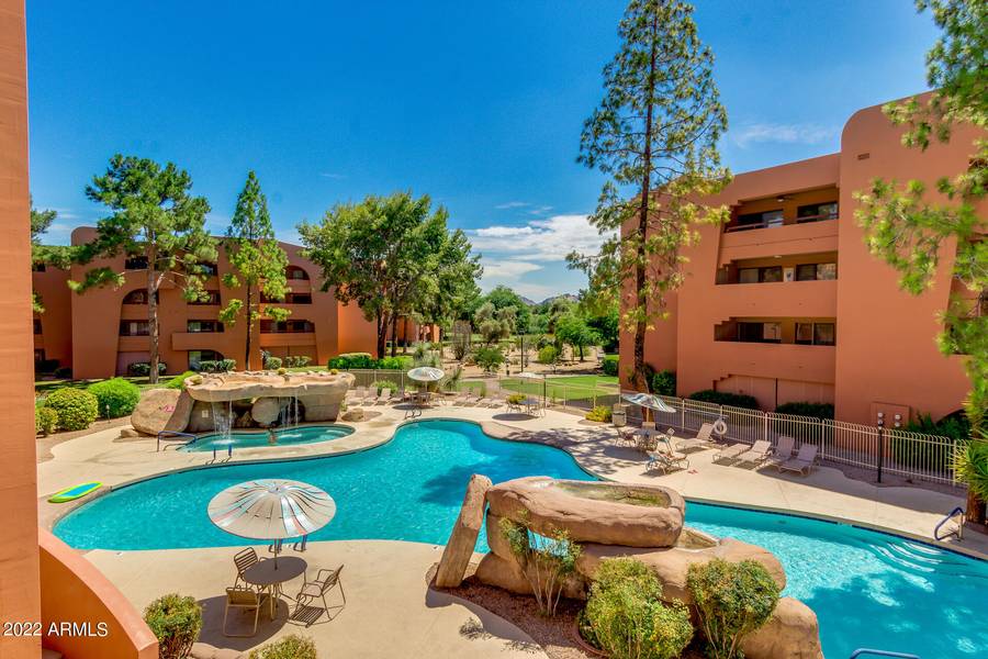 12222 N PARADISE VILLAGE Parkway S #123, Phoenix, AZ 85032