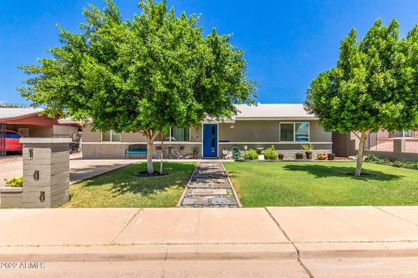 106 E INDIGO Street, Mesa, AZ 85201