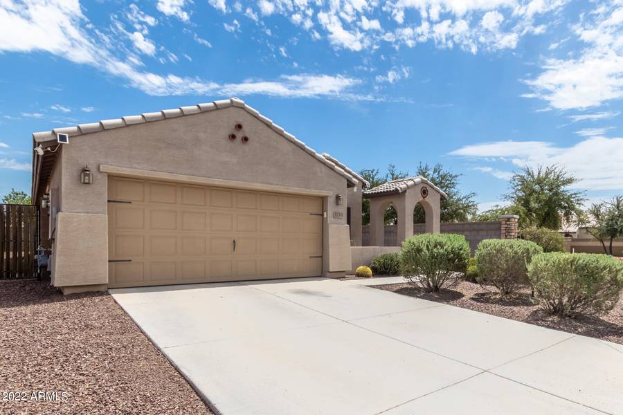 3739 S 185TH Drive, Goodyear, AZ 85338