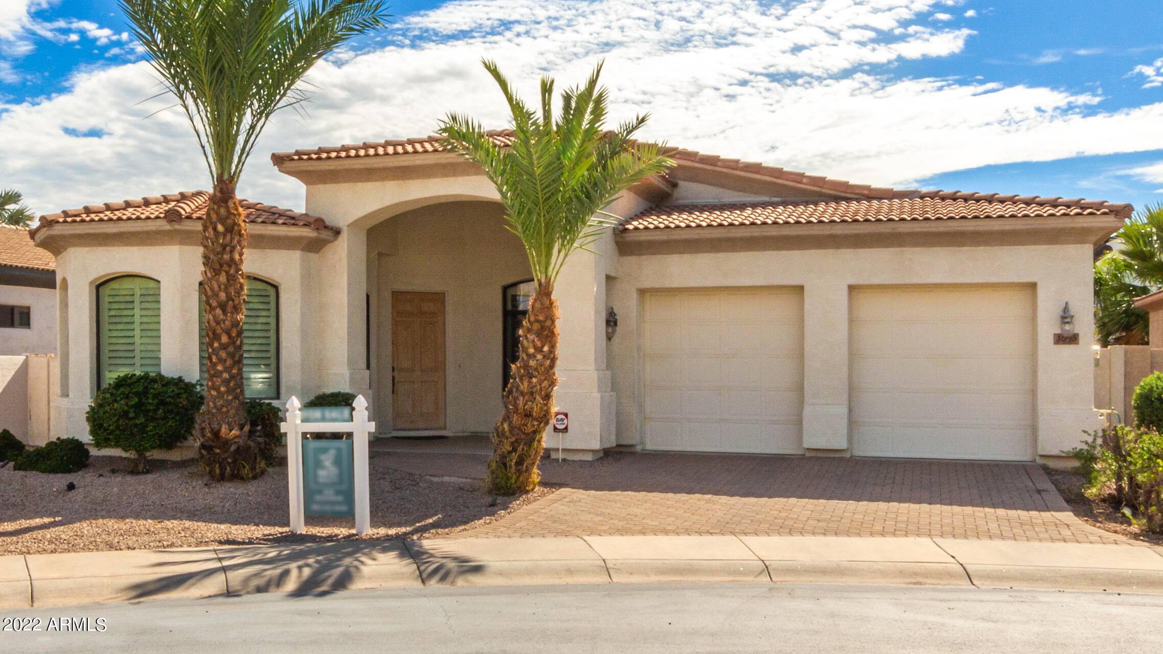 Phoenix, AZ 85018,3005 N 50TH Street