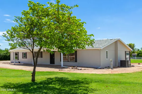 Gilbert, AZ 85297,16618 E RYAN Road