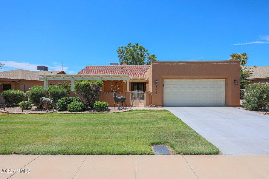 1336 LEISURE WORLD --, Mesa, AZ 85206