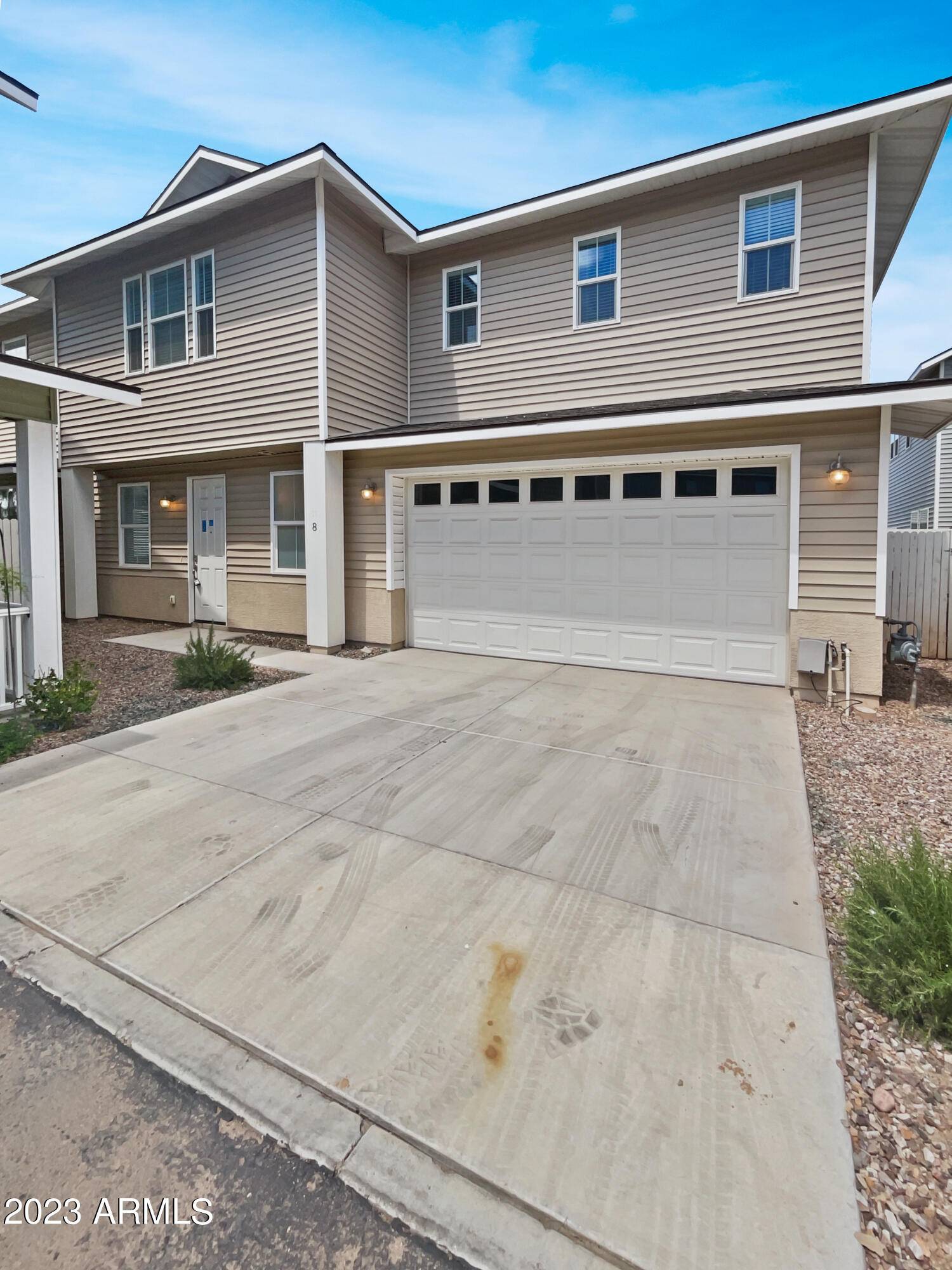 3218 W GLENDALE Avenue #8, Phoenix, AZ 85051
