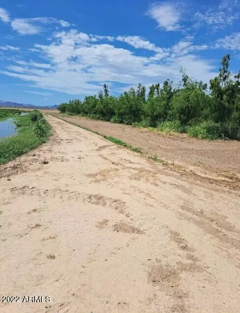 Eloy, AZ 85131,0 S Sunshine Boulevard #-