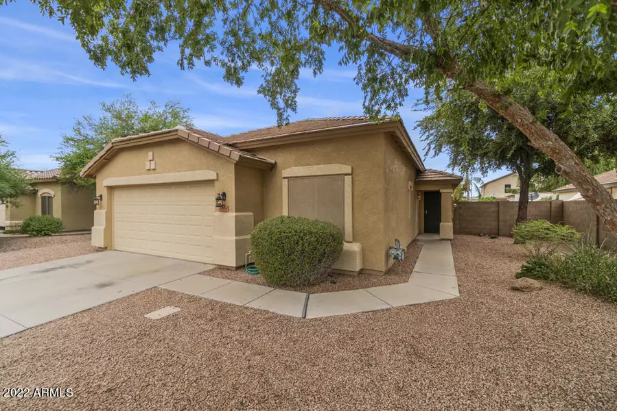 4884 E BELLERIVE Drive, Chandler, AZ 85249