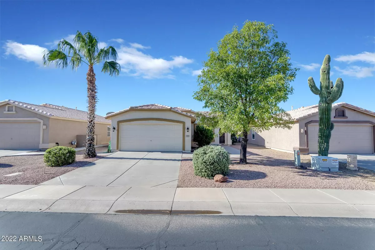 Chandler, AZ 85249,1453 E CHERRY HILLS Drive