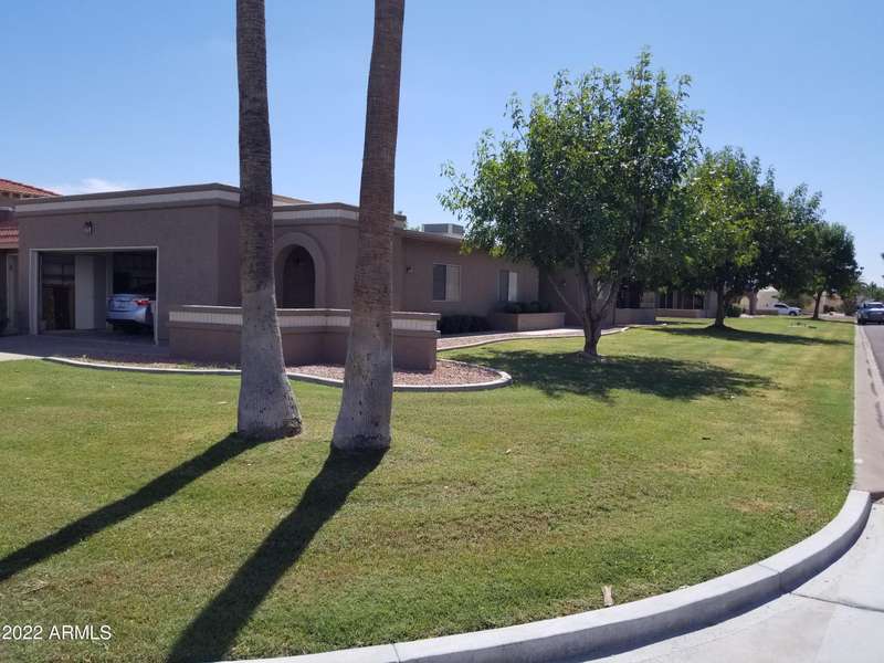 25226 S MOHAWK Drive, Sun Lakes, AZ 85248