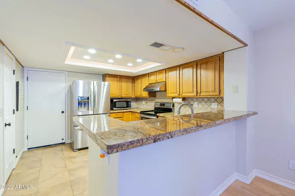 Phoenix, AZ 85024,510 E UTOPIA Road