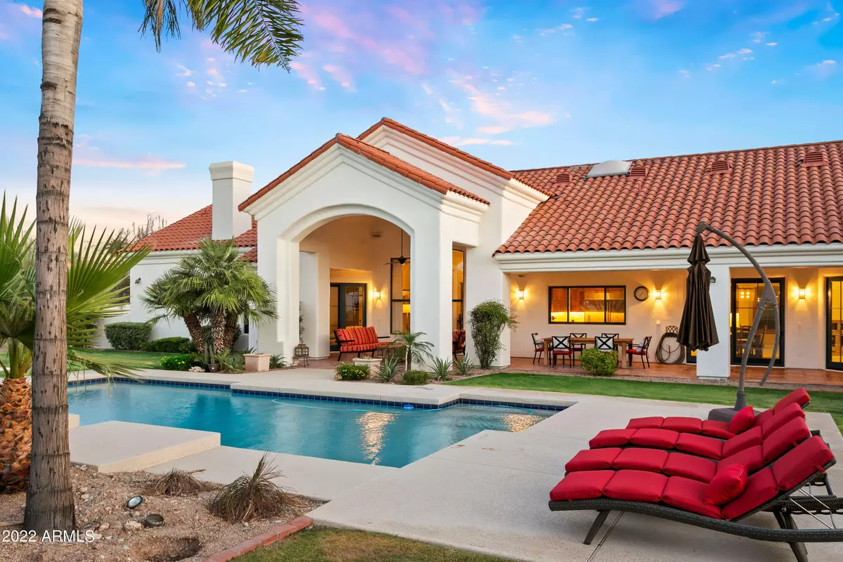 Paradise Valley, AZ 85253,5731 N 32ND Place