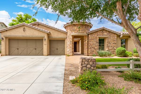 3789 E OLD STONE Circle, Chandler, AZ 85249