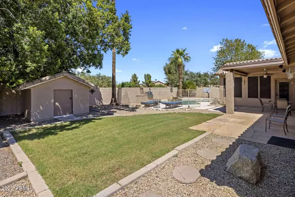 Gilbert, AZ 85233,1526 S CHOLLA Street