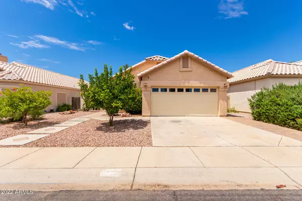 742 S CATALINA Street, Gilbert, AZ 85233