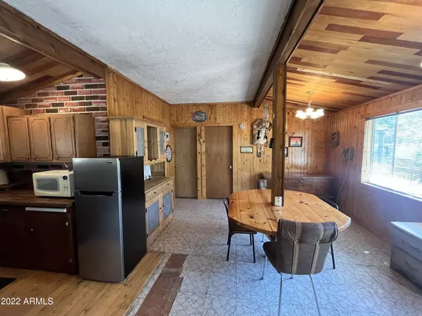 Crown King, AZ 86343,27 S Summer Homes Drive