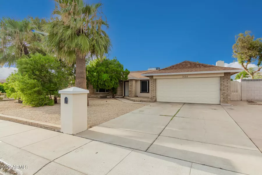 3124 W WALTANN Lane, Phoenix, AZ 85053