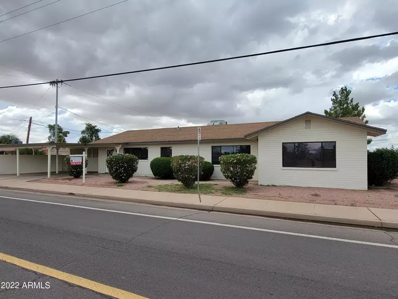 101 E MCMURRAY Boulevard, Casa Grande, AZ 85122