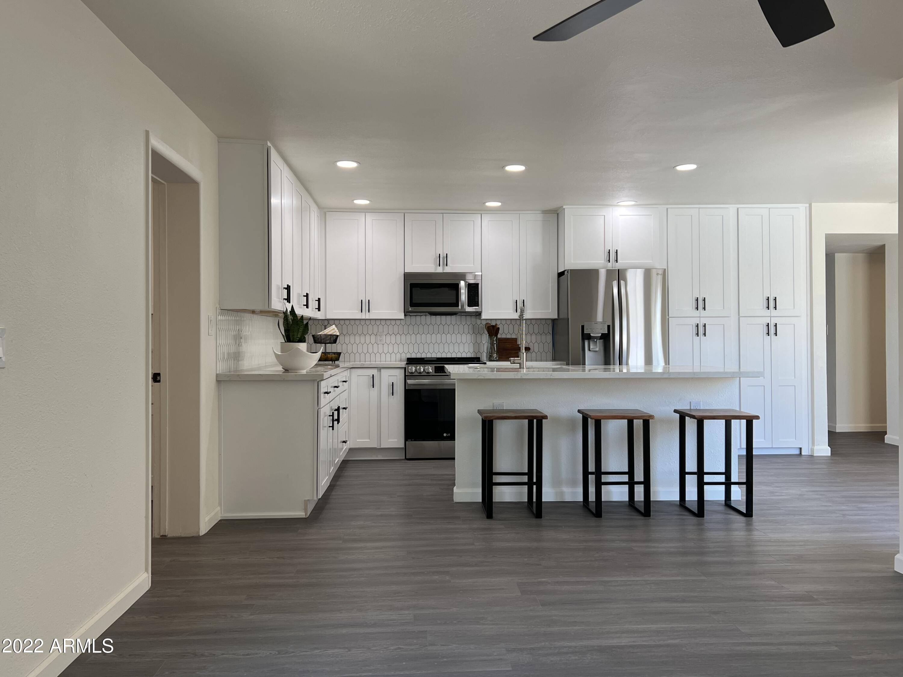 Phoenix, AZ 85051,3847 W VOGEL Avenue